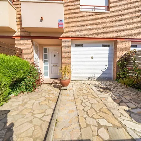 Homeholidaysrentals Charme - Costa Barcelona Santa Susanna