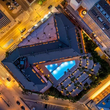 Aqua The Breeze (adults Only +18) Khách sạn 4*