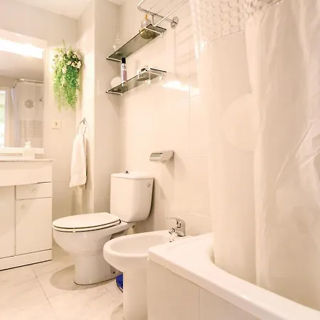 Vakantiehuis Cozy In With Kitchen *