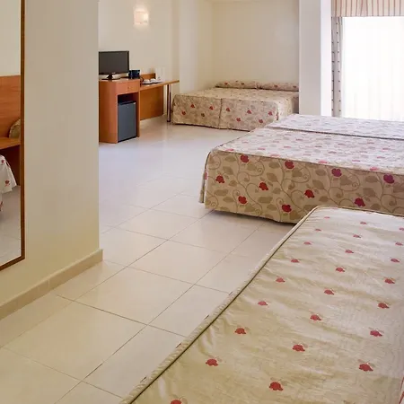 Khách sạn Montemar Maritim