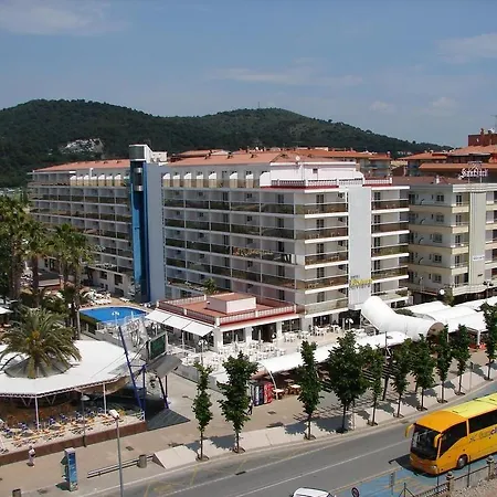 Riviera Hotel 4*