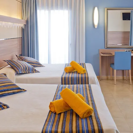 Alhambra Hotel Santa Susanna