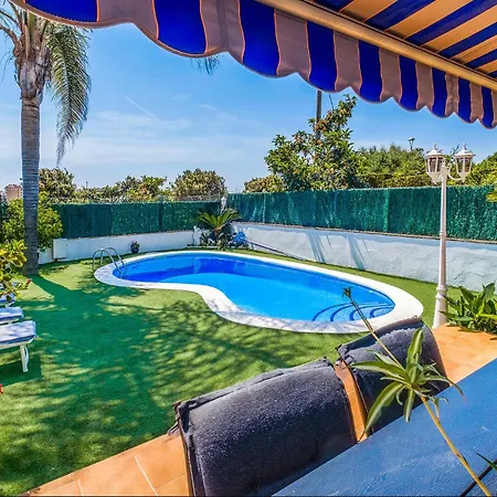 Сasa de vacaciones Cozy In With Kitchen *